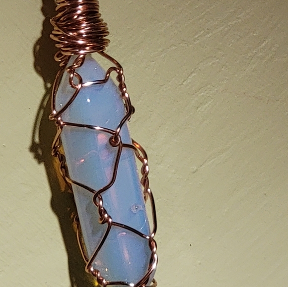 Wire Wrapped Opal Crystal Neck - Picture 2 of 5